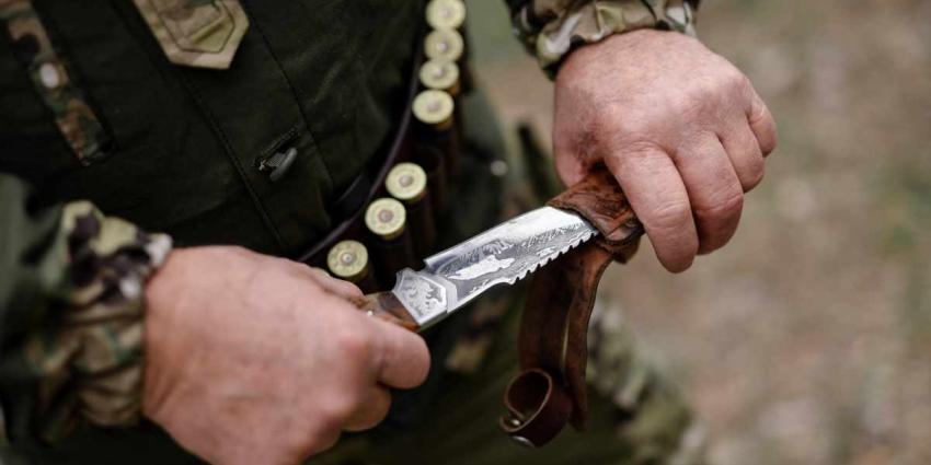 Chasseurs : avez-vous le droit de porter votre couteau en public ? Voici ce que dit la loi