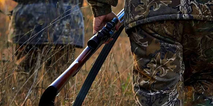 "Seine-et-Marne : Un maire interdit la chasse après... une battue de l'État !"