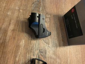 Point rouge leica tempus avec montage blaser