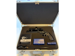 Colt Python Hunter .357 Magnum 8" Leupold 1981 Halliburton Zero, 1 sur 2400 fabriqués