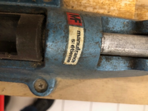 Presse de rechargement manufrance