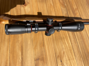 Tikka t3 Hunter 270wsm fileté + Bushnell nitro 2,5/15