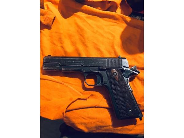 Colt M1911 cal.45acp AUTOMATIQUE