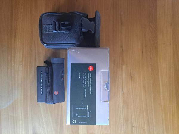 Télémètre Leica
