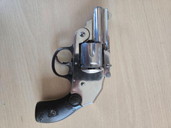 Revolver cal 38S&W