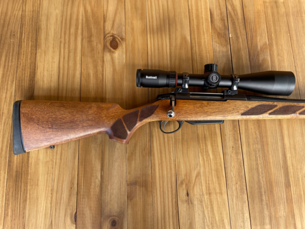 Tikka t3 Hunter 270wsm fileté + Bushnell nitro 2,5/15