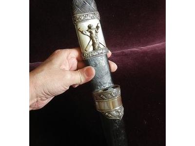 COUTEAU DE CHASSE FOURREAU CUIR