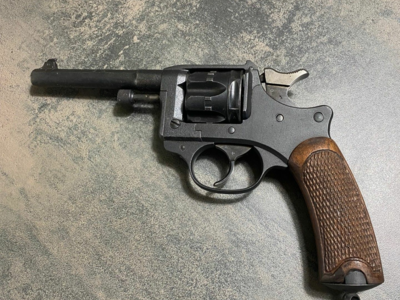 Révolver St Etienne 1892