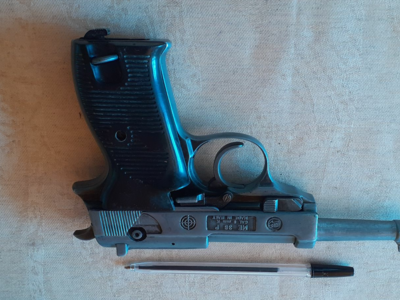 Pistolet d'alarme ME 38 P cal 8 mm K Bruni.