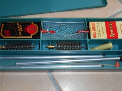 nécessaire à nettoyage de fusil