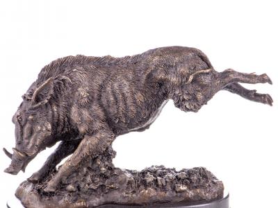 sanglier en bronze signe ''mene''