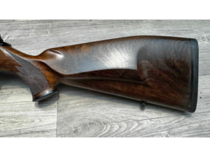 Blaser R93 Luxus en 9,3x62 + point rouge Meopta Meosight IV